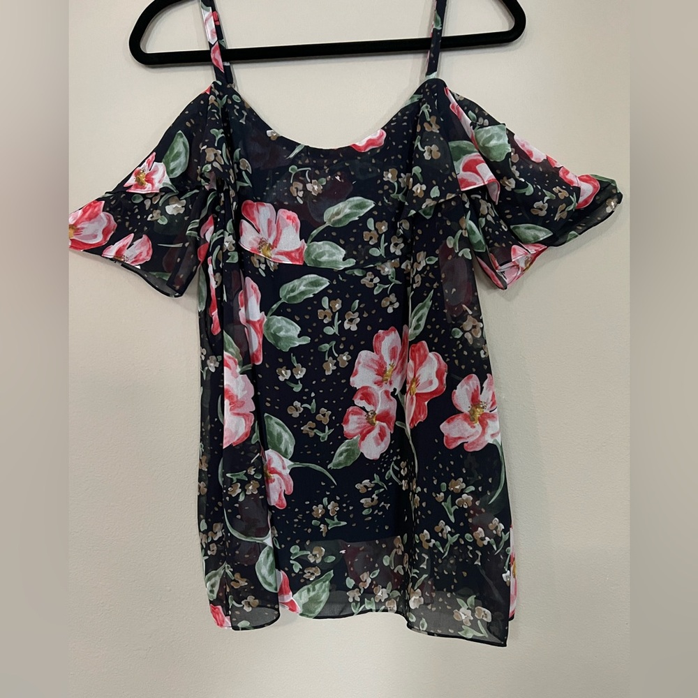 Cabi Size M Cold Shoulder Floral Ruffle Chiffon Blouse Fairy Top Navy Blue